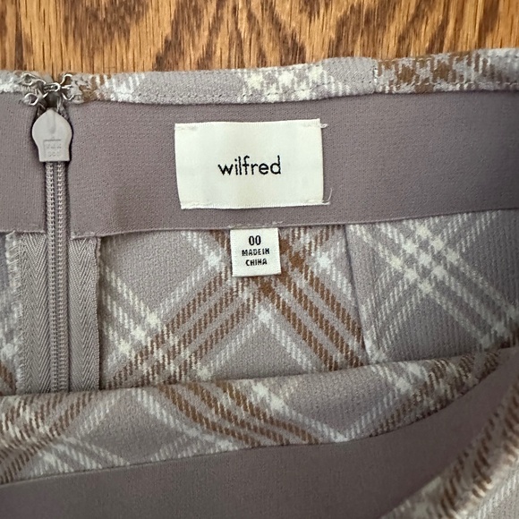 Wilfred Classic Mini Skirt - Picture 5 of 5